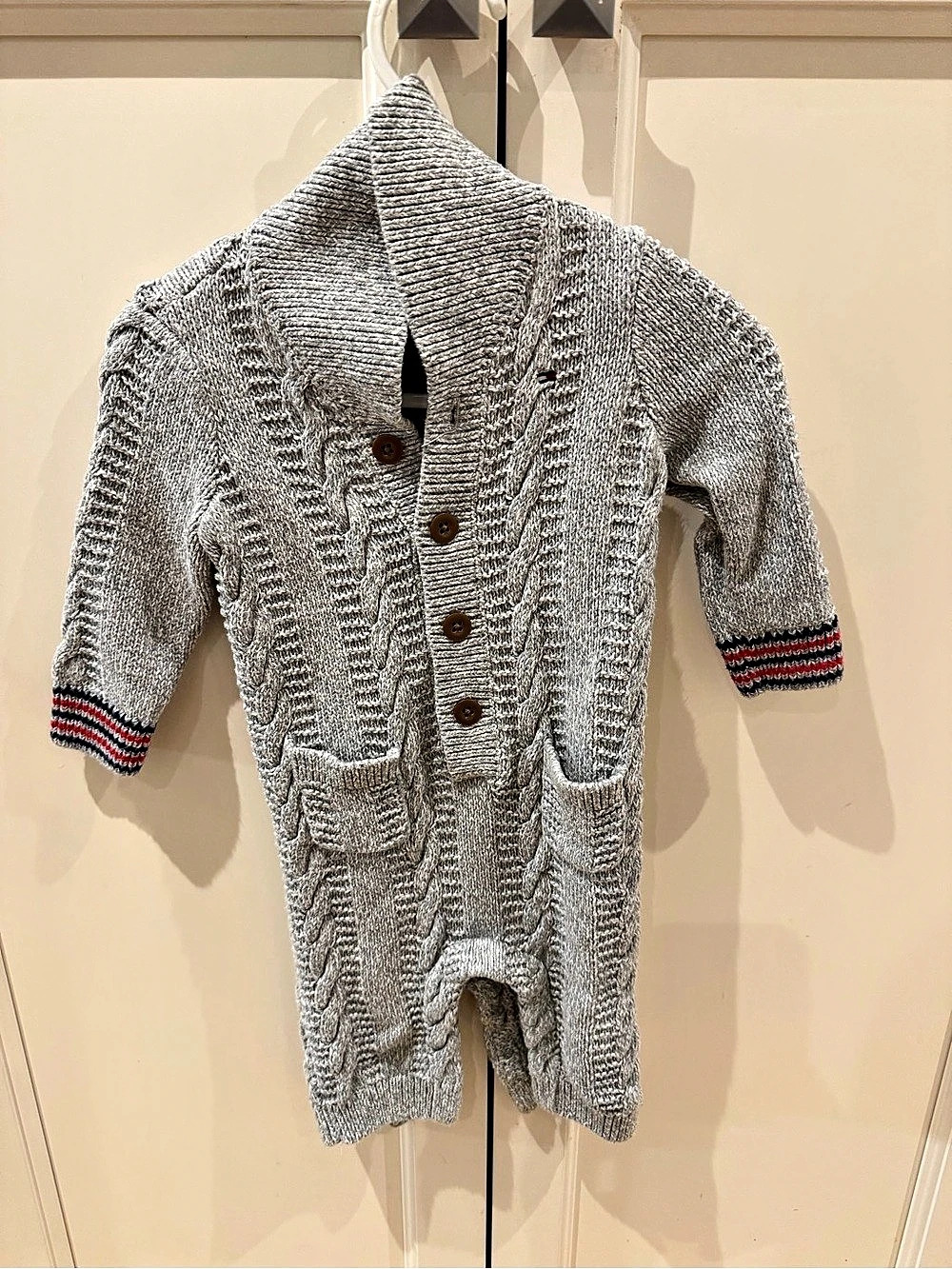 Tommy Hilfiger Baby Gray Knit Romper Size 3-6M Like New